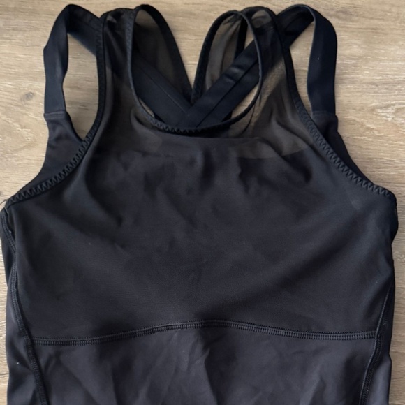 Lululemon Black Strappy Mesh-Back Athletic Tank – Size 4 - Picture 2 of 10